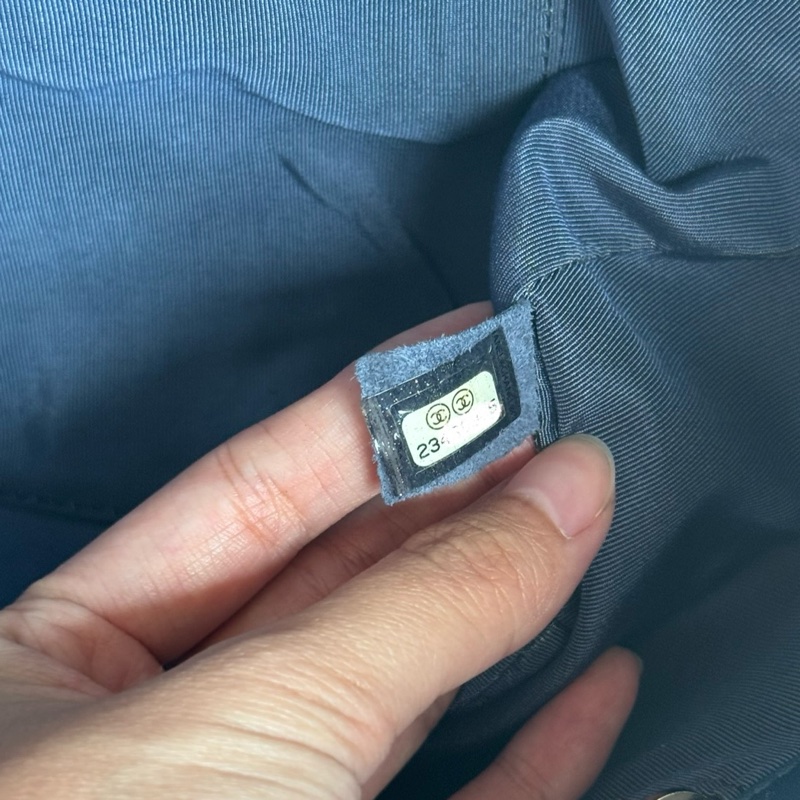 Chanel 23開 菱格羊皮肩背托特-1