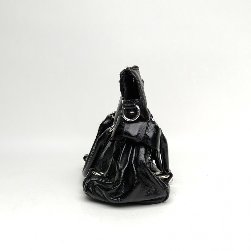 MIU MIU 黑色油蠟皮銀扣miumiu機車包肩背包-1