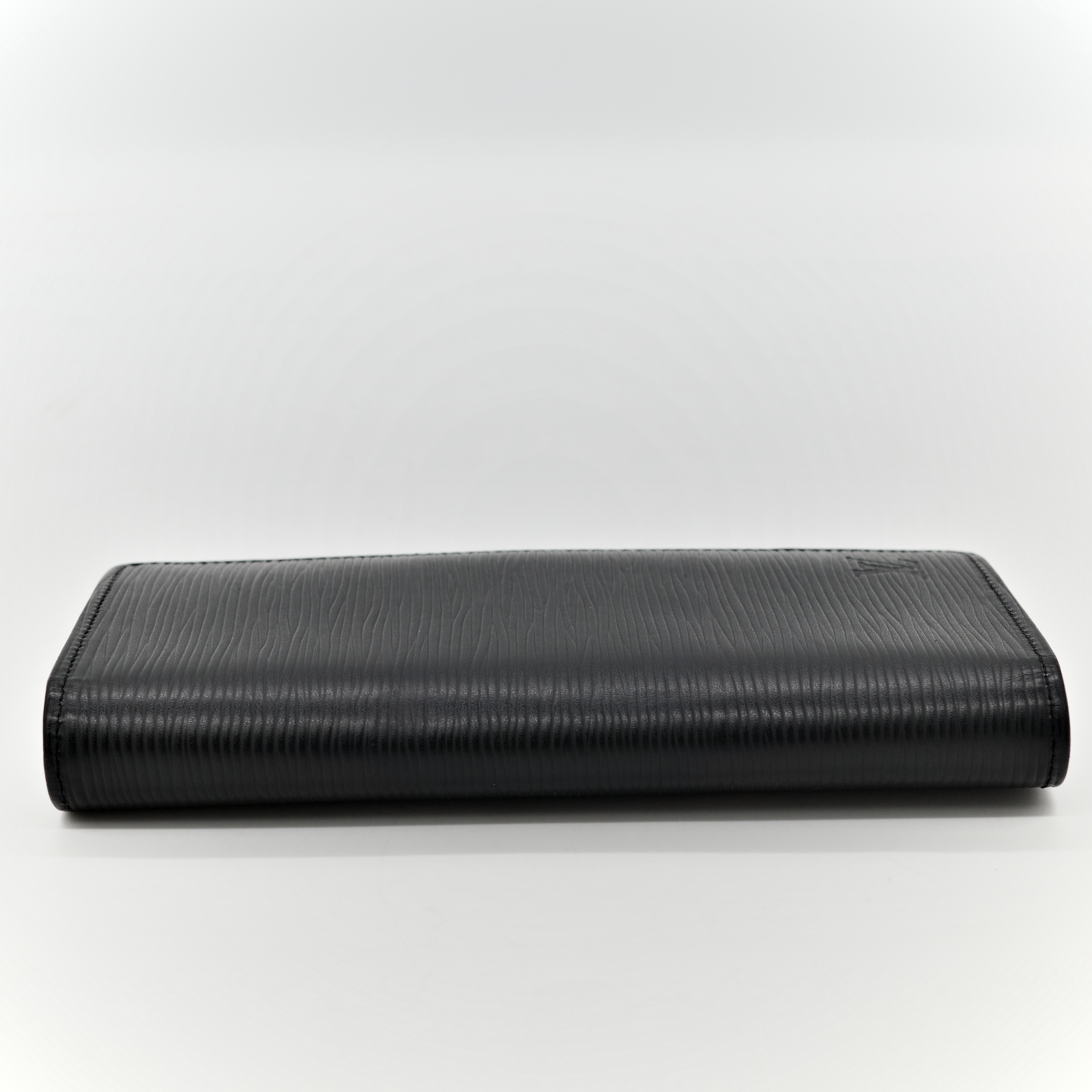 LOUIS VUITTON 路易威登 黑色長夾 水波紋牛皮 多卡位-3