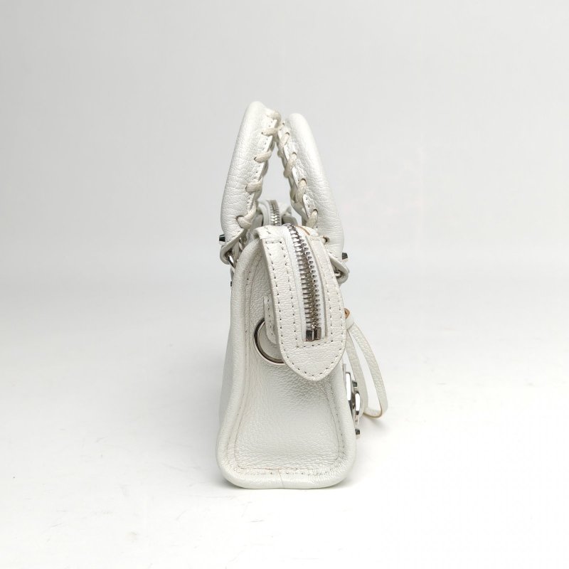 BALENCIAGA CLASSIETALLICEDGECITY金屬機車包超Mini白色肩背包-3