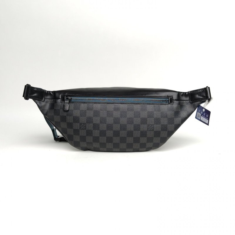 LOUIS VUITTON 黑棋格PVC2019Discovery腰包肩背包-2
