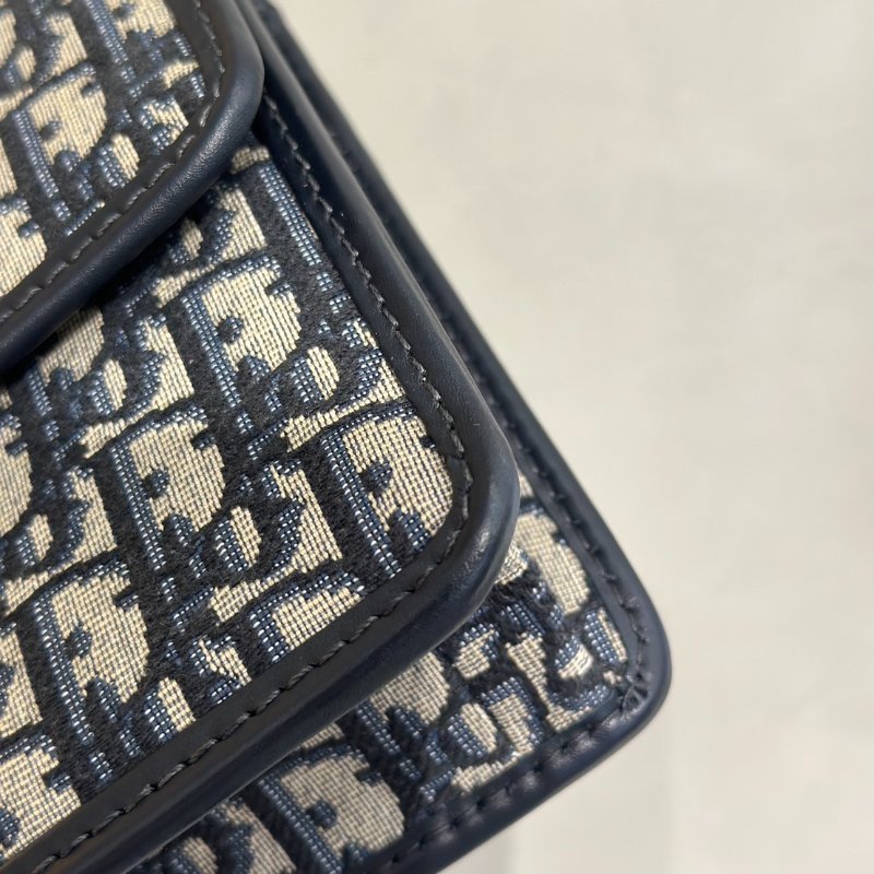 DIOR 30 Montaigne斜背包-8