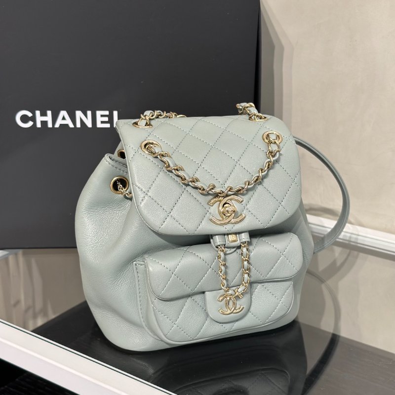 CHANEL Duma小牛皮後背包 - 小號淡綠金-2