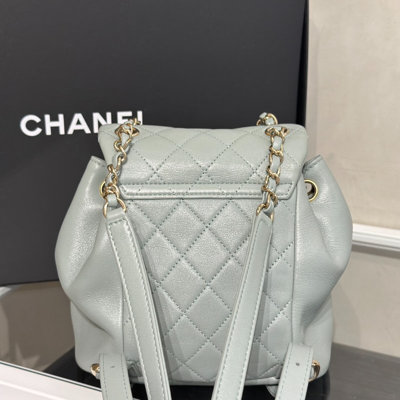 CHANEL Duma小牛皮後背包 - 小號淡綠金-4