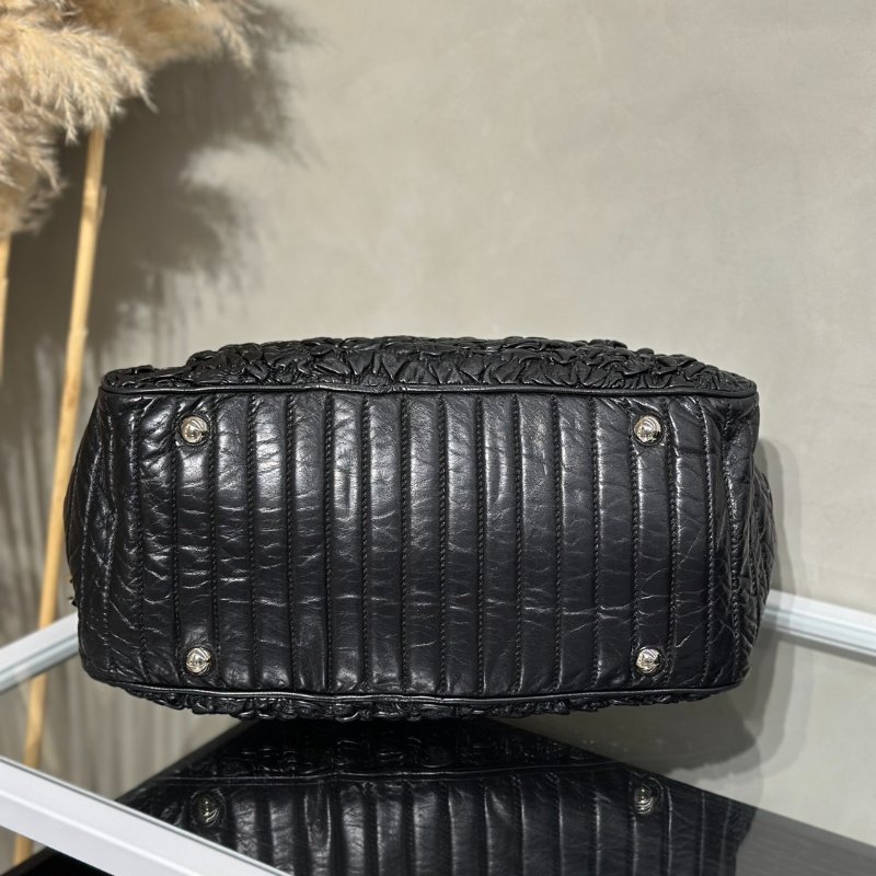 CHANEL 摺皺單肩包 - 黑銀11開-5