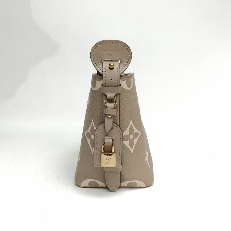 LOUIS VUITTON ALLINBB老花壓紋灰色牛皮金扣晶片肩背包-1