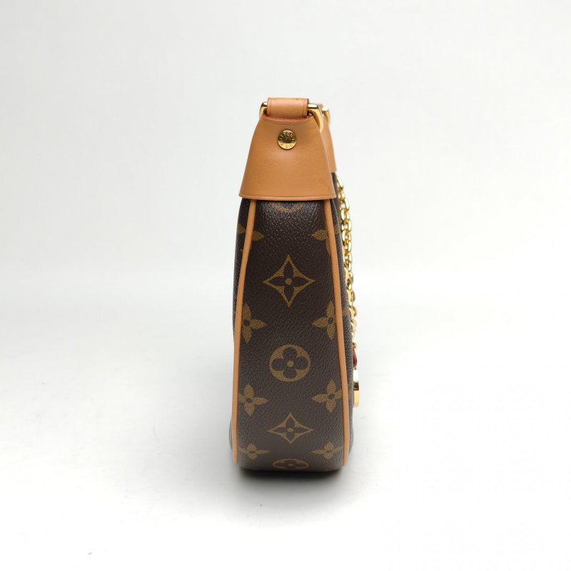 LOUIS VUITTON Loop豌豆包老花PVC金扣晶片肩背包-3