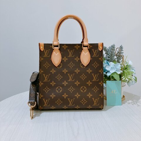 TK2030	路易威登 手提/斜孭包  Louis Vuitton Sac Plat BB Monogam Canvas
