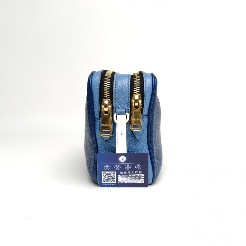 MIU MIU 藍色牛皮相機包肩背包-3