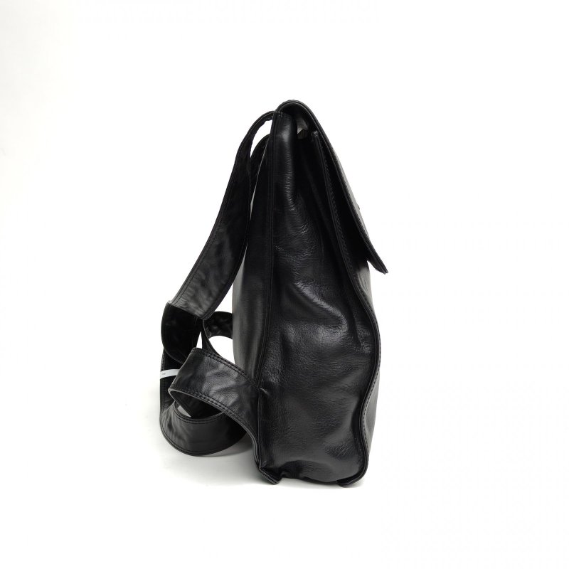 CHANEL 黑色羊皮6開金扣中古雙肩包肩背包-3