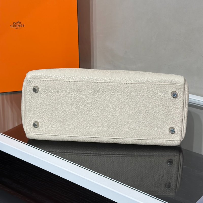 HERMES Kelly 28 - 奶昔白銀 Z-5