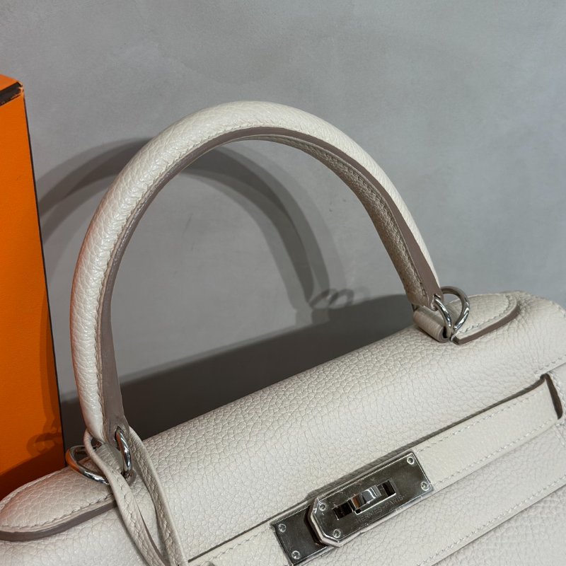 HERMES Kelly 28 - 奶昔白銀 Z-6