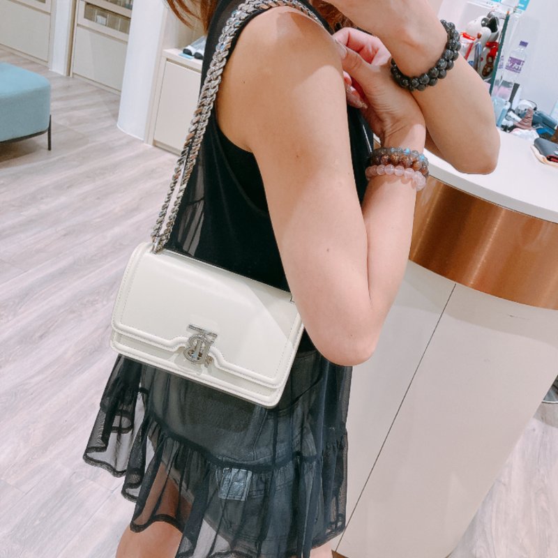 TK2031	博柏利 單肩或斜孭包 Burberry Elongated Mini Shoulder Bag Calf Beige x PHW-2