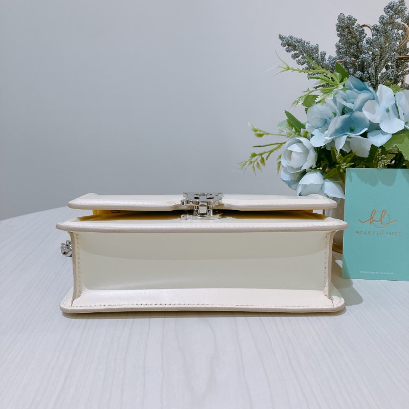 TK2031	博柏利 單肩或斜孭包 Burberry Elongated Mini Shoulder Bag Calf Beige x PHW-6