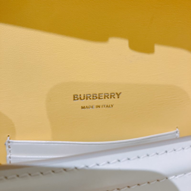 TK2031	博柏利 單肩或斜孭包 Burberry Elongated Mini Shoulder Bag Calf Beige x PHW-17