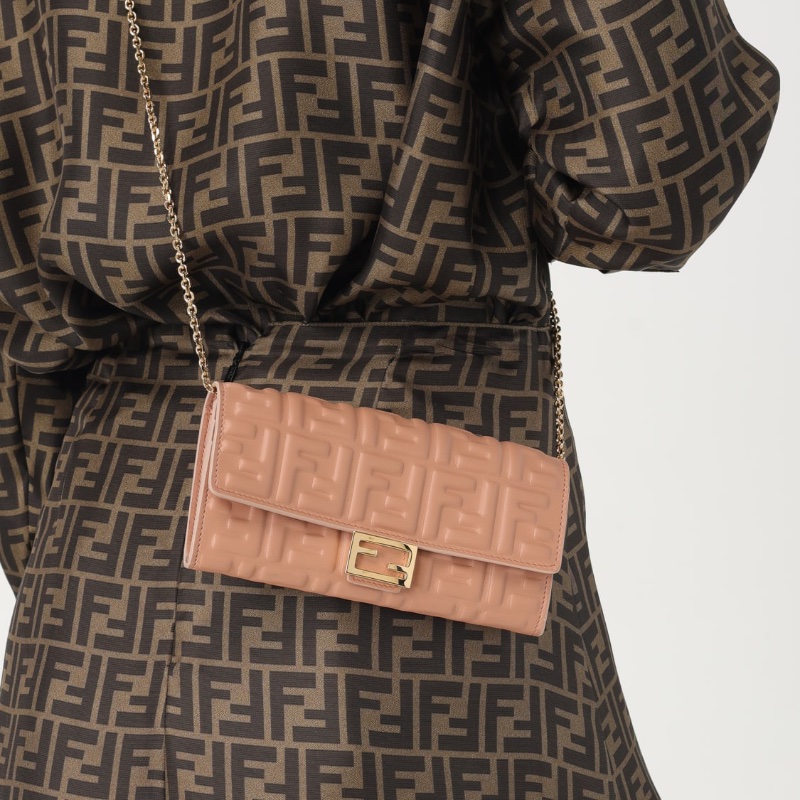 Fendi baguette ( Pink ) 8M0365-4