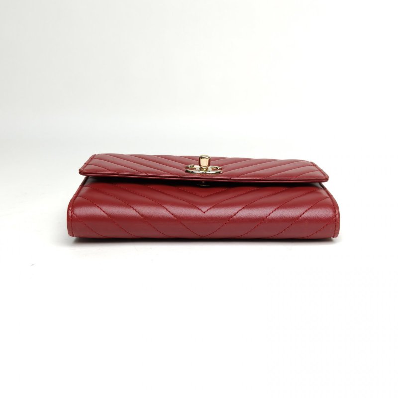 CHANEL TrendyCCWOC19紅色羊皮25開金扣肩背包-4