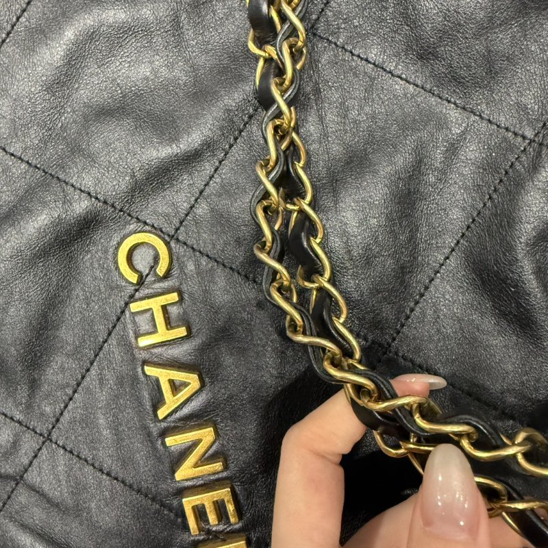 chanel 22 bag 黑金-11