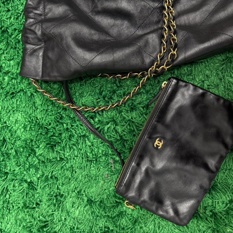 chanel 22 bag 黑金-12