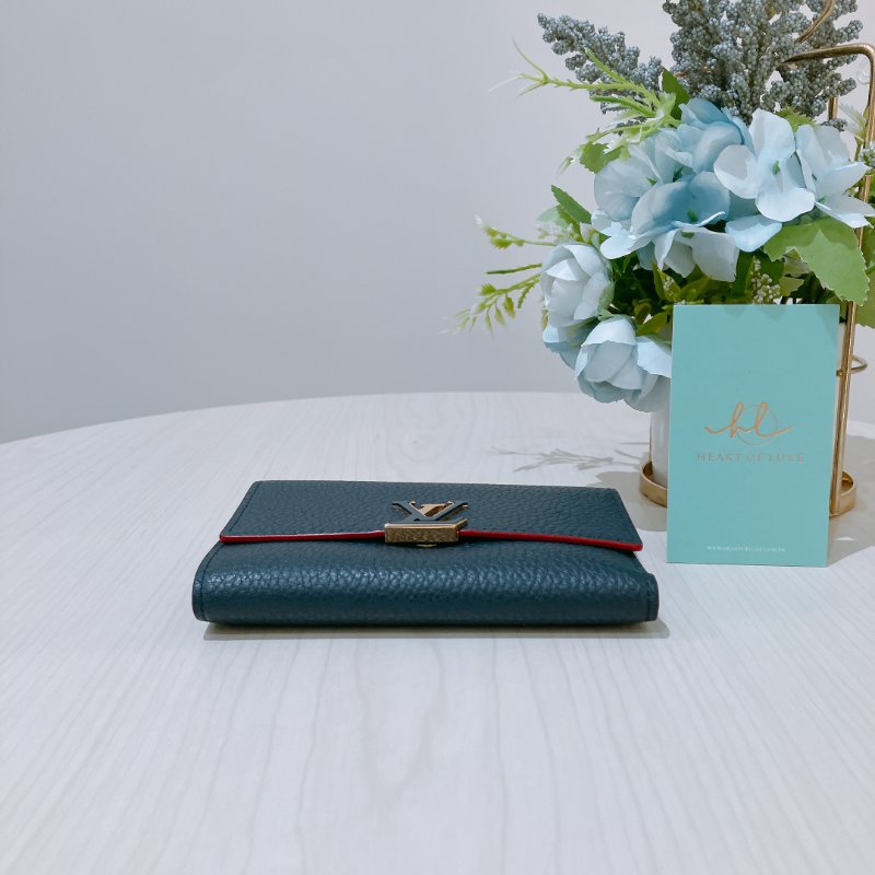 TK2032	路易威登 錢包 Louis Vuitton Taurillon Capucines Compact Wallet Navy-2
