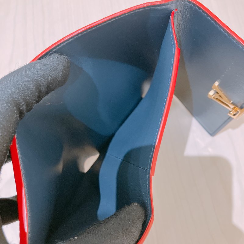 TK2032	路易威登 錢包 Louis Vuitton Taurillon Capucines Compact Wallet Navy-15