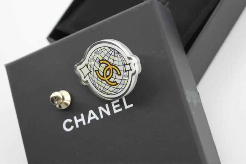 Chanel D24C 亞加力春夏度假系列地球儀胸針-2