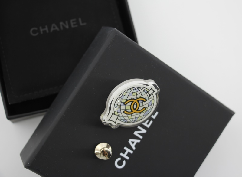 Chanel D24C 亞加力春夏度假系列地球儀胸針-7