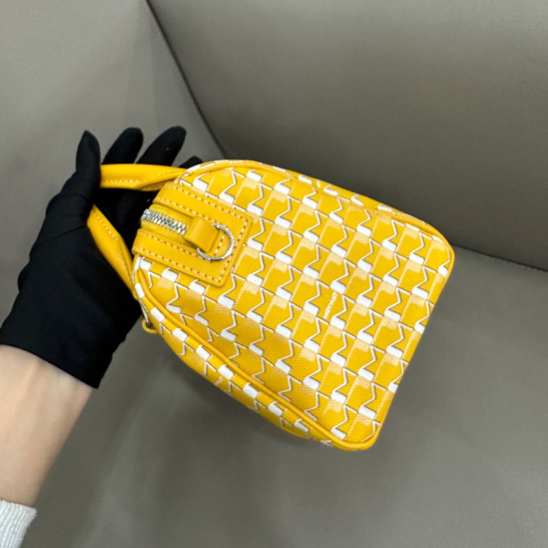 Moynat新款 48H mini 枕頭包 21*15  99新配件肩帶 塵袋-3