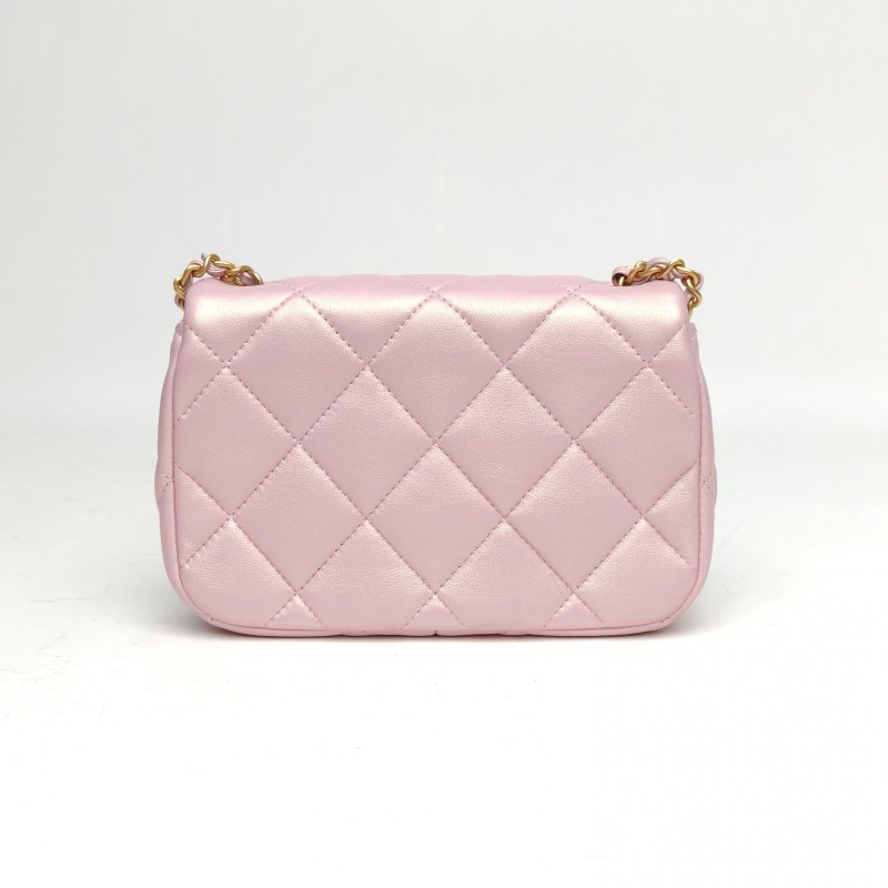 CHANEL 珠光粉羊皮晶片金扣24SCF方胖子湯圓調節扣肩背包-2