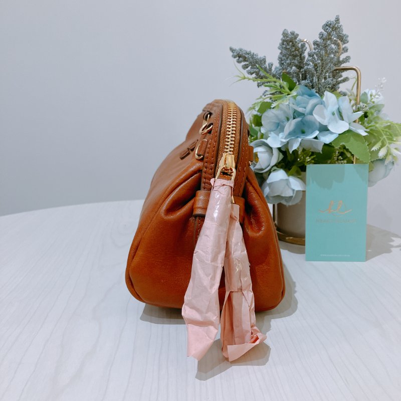 TK2034	 繆繆 單肩／背包/ 手提 Miu Miu Caprice Clutch Shoulder Bag Cognac Calfskin-13