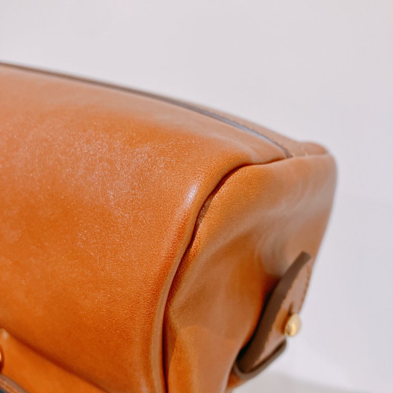 TK2034	 繆繆 單肩／背包/ 手提 Miu Miu Caprice Clutch Shoulder Bag Cognac Calfskin-15