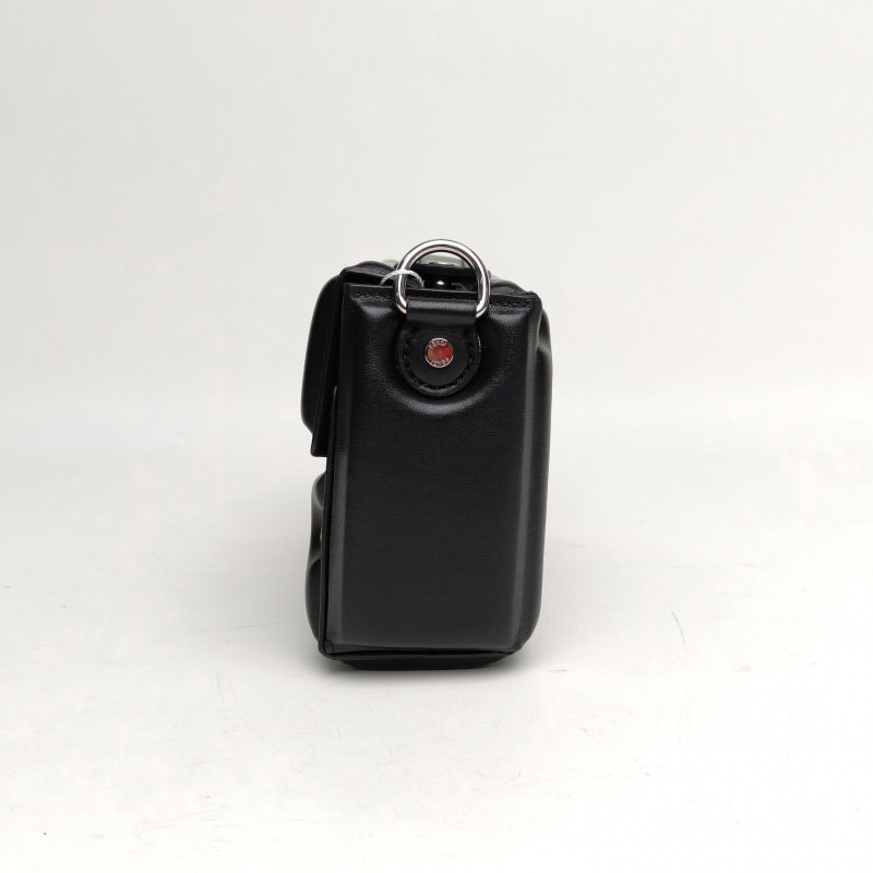 FENDI 黑色羊皮Baguettesofttrunk盒子包肩背包-1