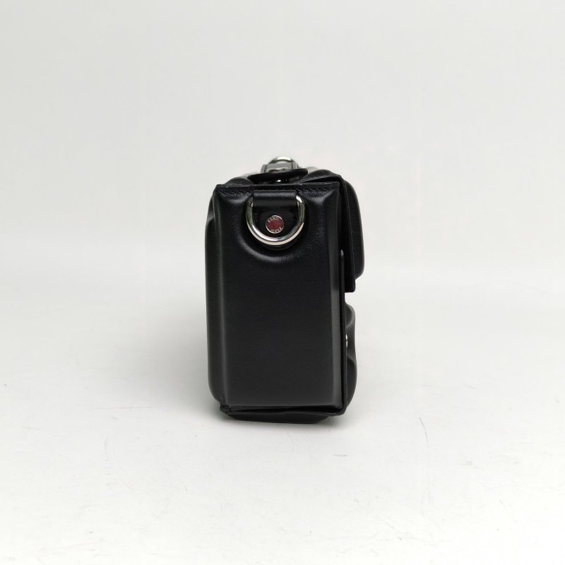 FENDI 黑色羊皮Baguettesofttrunk盒子包肩背包-3