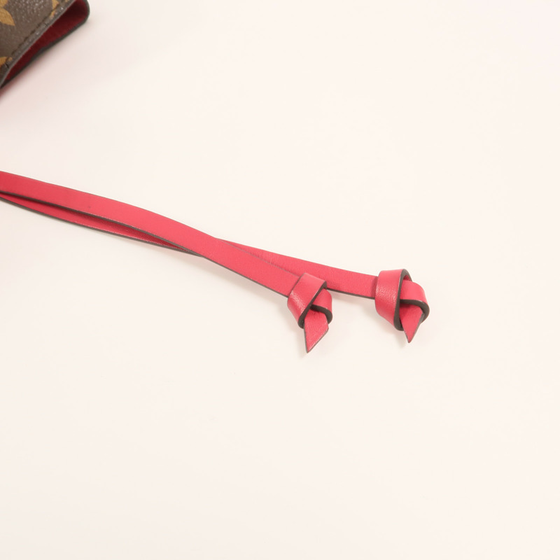 LOUIS VUITTON Monogram Neo Noe金扣肩背袋-12