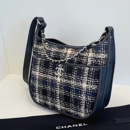 近新品 香奈兒/Chanel 格紋嬉皮士3way Hobo 學院風郵差包-3
