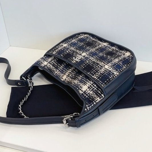 近新品 香奈兒/Chanel 格紋嬉皮士3way Hobo 學院風郵差包-4