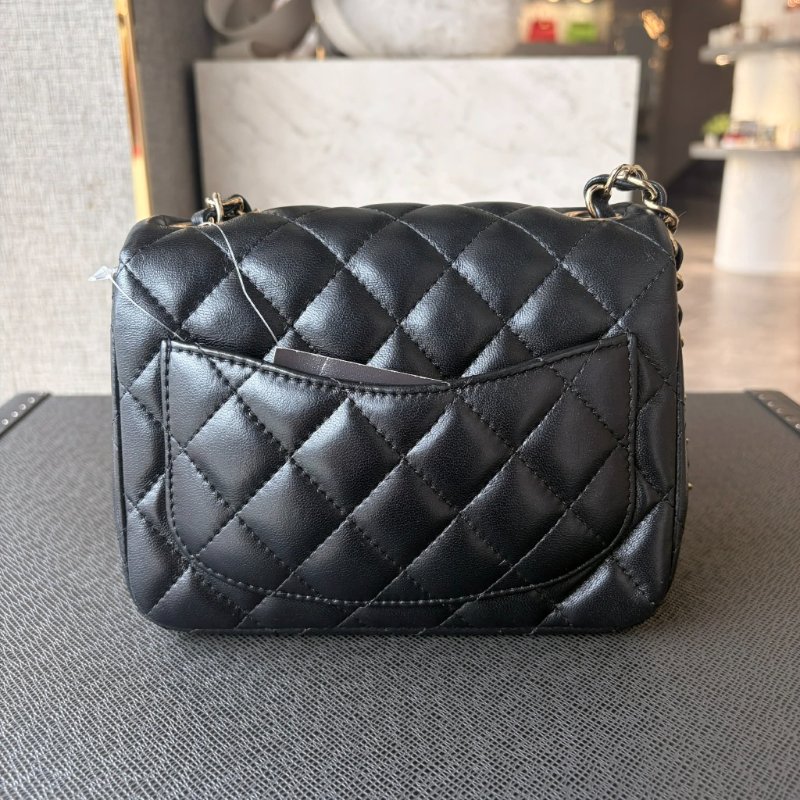 CHANEL 羊皮COCO17 黑金 晶片款-3