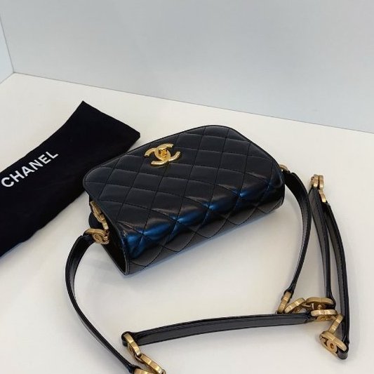 芯片款 香奈兒/Chanel 高級手工坊繫列 黑金 油蠟皮馬鞍包/郵差包-3