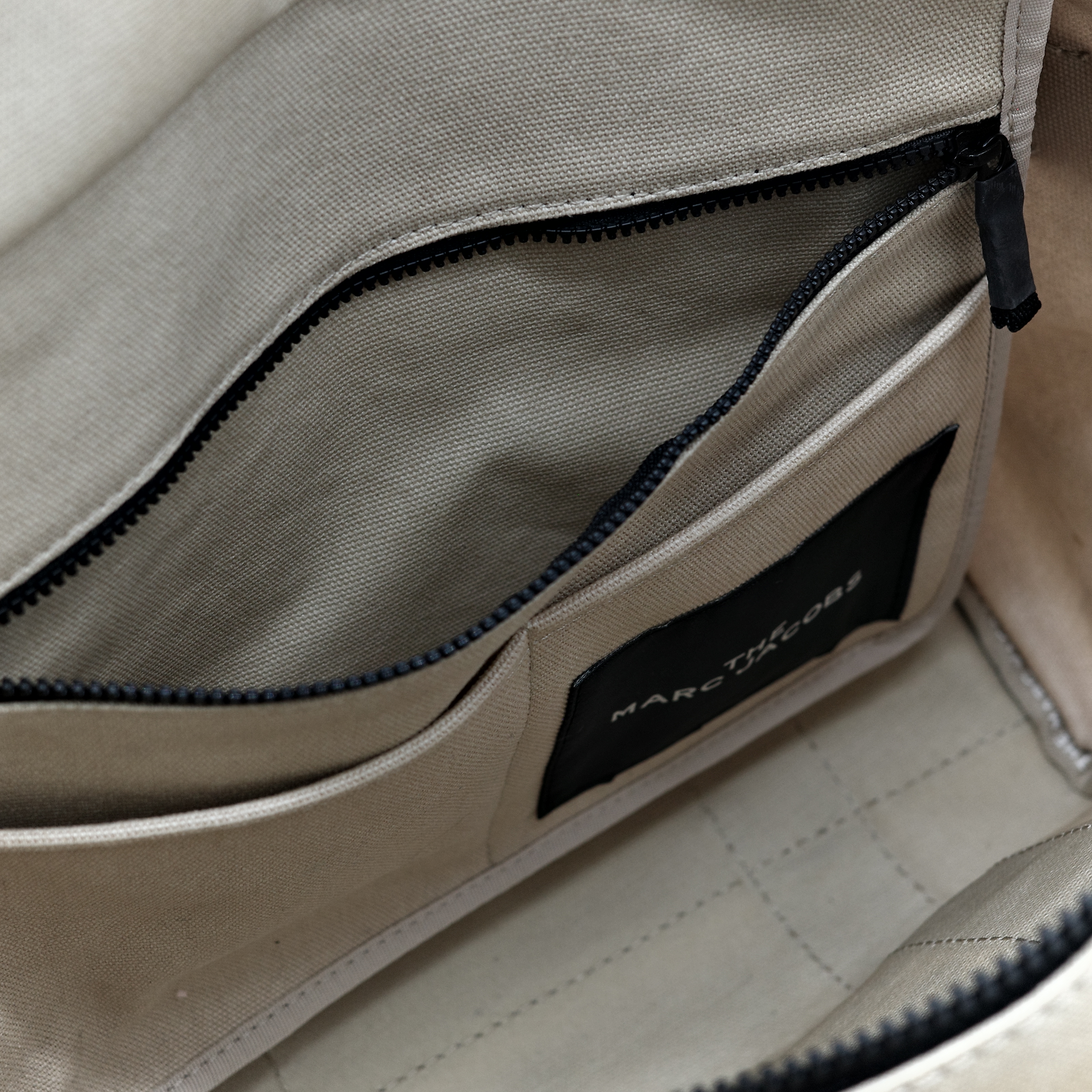 Marc Jacobs MJ The Tote Bag 帆布包 手提 肩背 兩用-16