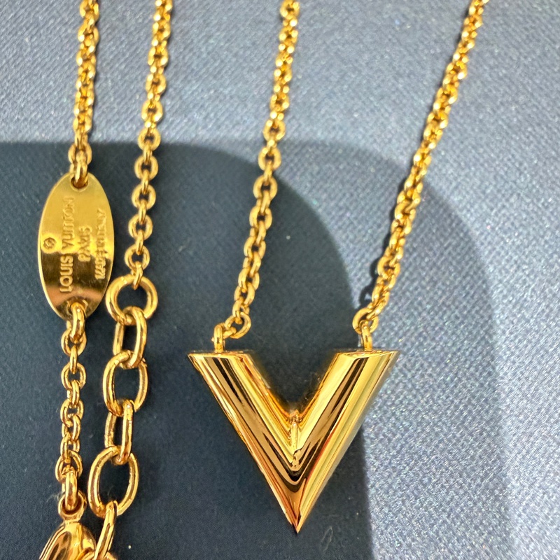 Essential V 項鍊 LV Louis Vuitton 路易威登-4
