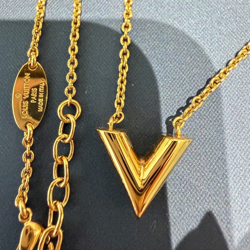 Essential V 項鍊 LV Louis Vuitton 路易威登-5