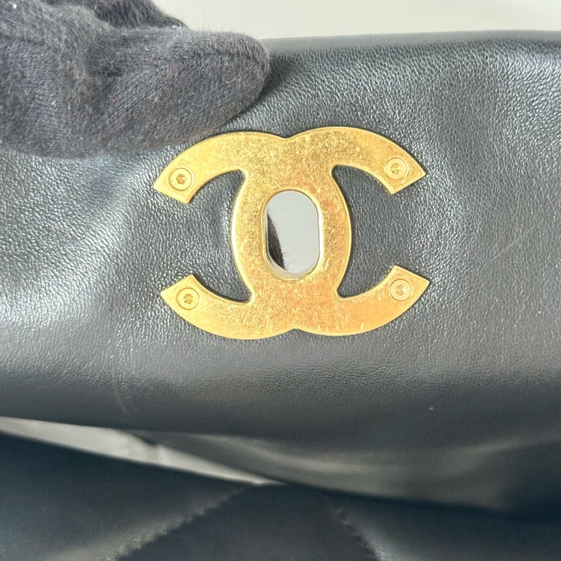 CHANEL 黑色金扣 小羊皮 菱格紋 大型 HOBO 肩背包 AS5727-6