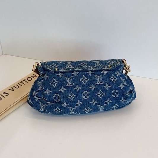 近新品 路易威登/Louis Vuitton 牛仔單寧小元寶腋下包 中古款-1