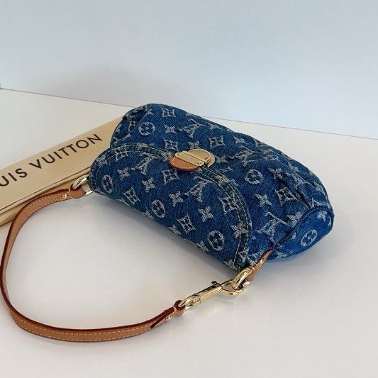 近新品 路易威登/Louis Vuitton 牛仔單寧小元寶腋下包 中古款-5