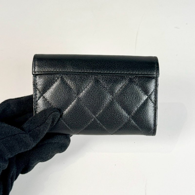 CHANEL 黑色 荔枝 牛皮 古巴系列 按壓式 銀釦 重工雙 C卡片夾 名片夾 零錢包-3