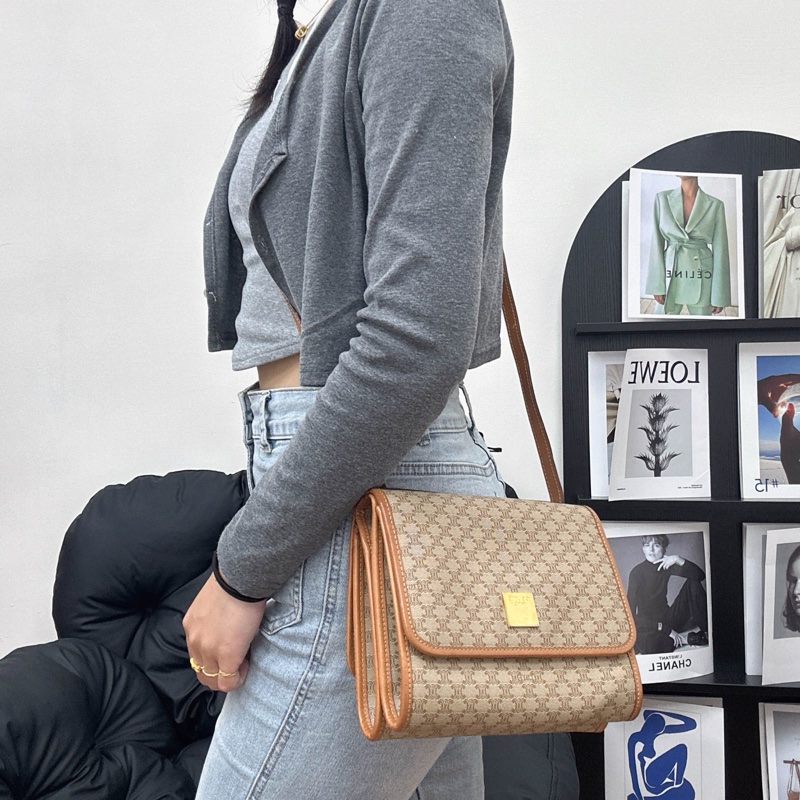 【赫蒂國際精品】Celine 賽琳 老花帆布郵差包 vintage-1