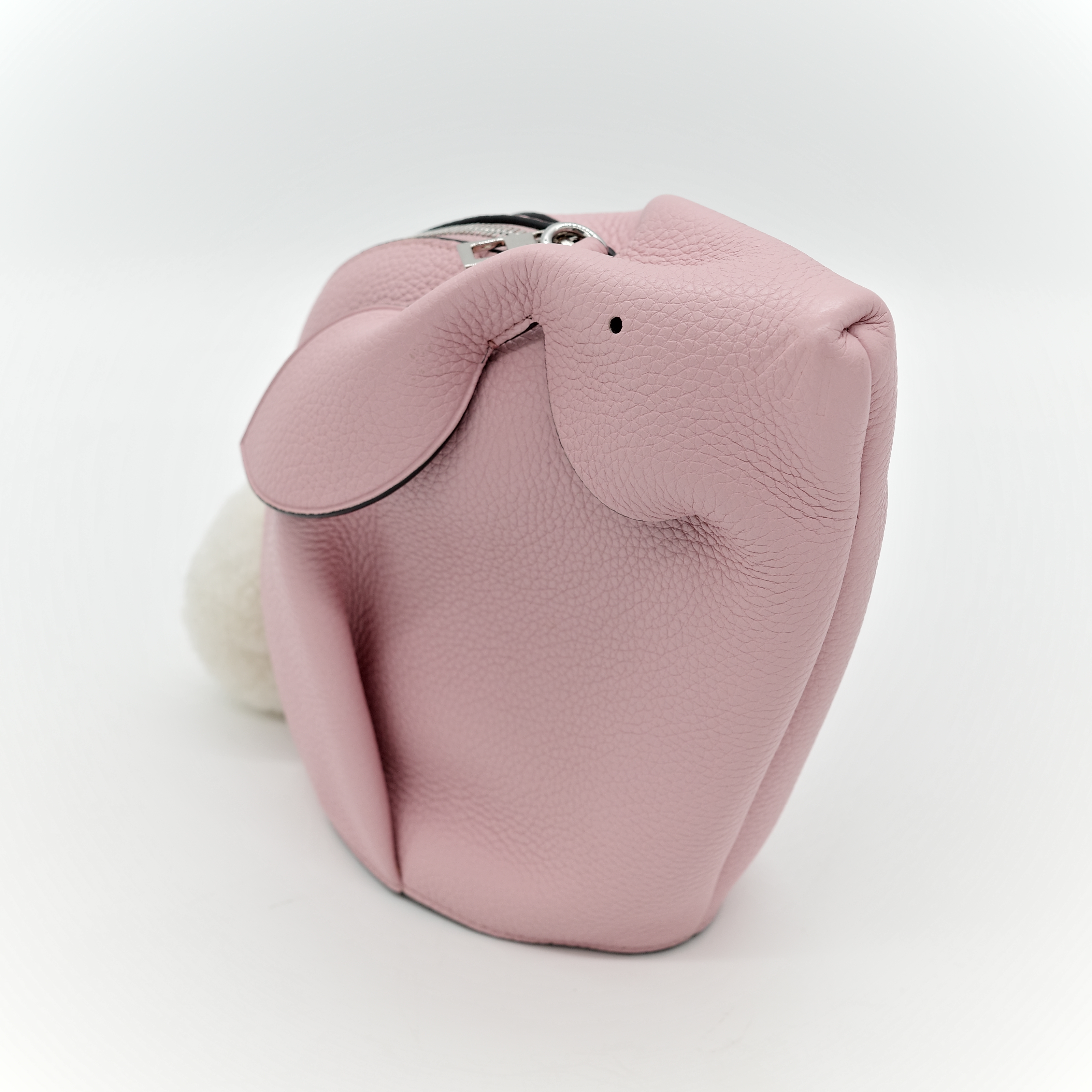 LOEWE 羅意威 粉紅色 兔兔包 斜背包-3