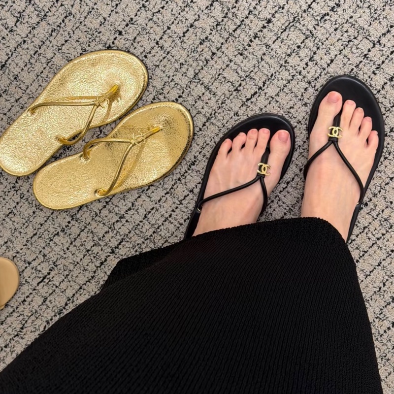 💖Chanel 26S 人字夾腳 拖鞋 涼鞋💖 全新全配 黑色-1