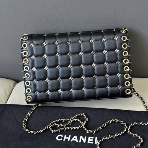 香奈兒/Chanel 限量款重工滿logo圓環鏈條包