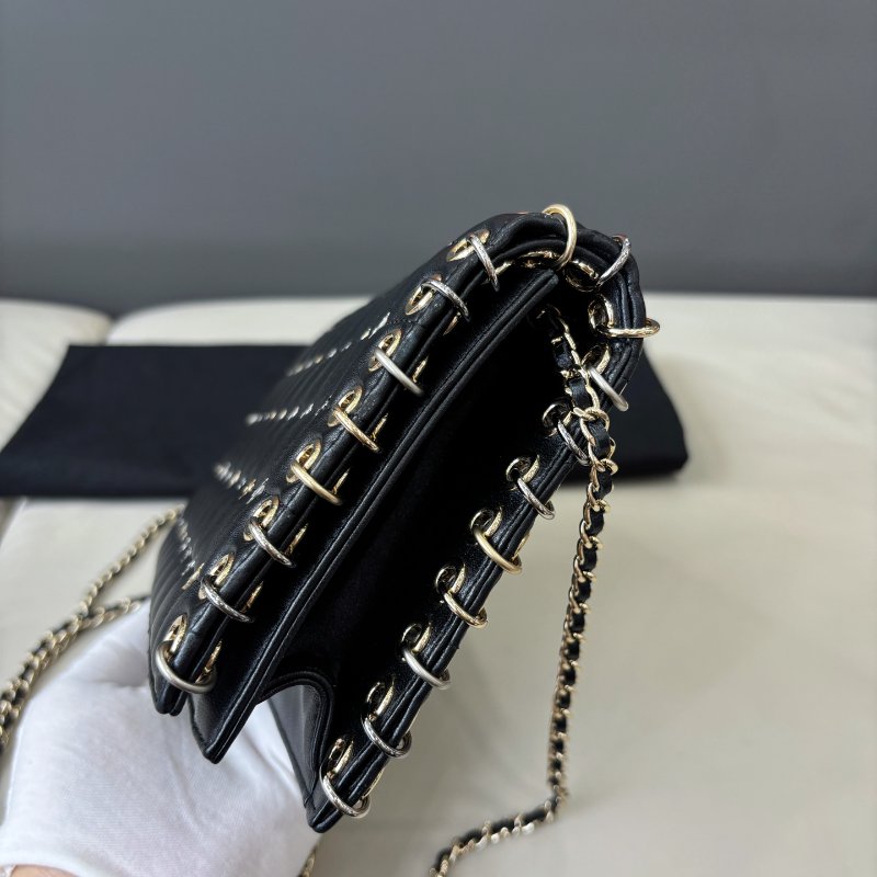 香奈兒/Chanel 限量款重工滿logo圓環鏈條包-3